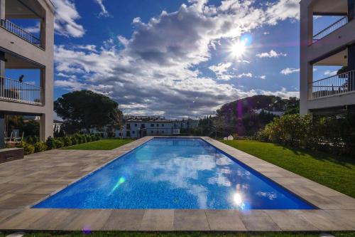 X-3 CALELLA DE PALAFRUGELL 6 PaX