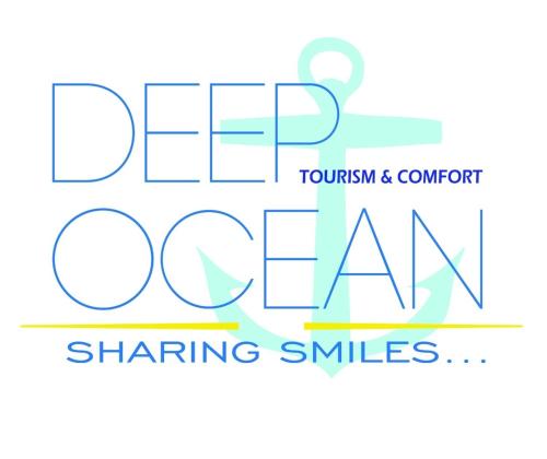 a sign that says dear dear dear sharing smiles at Deep Ocean Acapulco in Acapulco