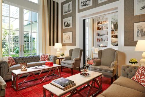 Χώρος καθιστικού στο Hotel Cayena Caracas a LHW