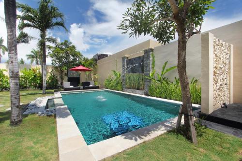 Bazén v ubytování RC Villas and Spa Bali nebo v jeho okolí