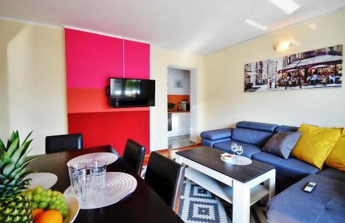 Telewizja i/lub zestaw kina domowego w obiekcie Plaża Apartament