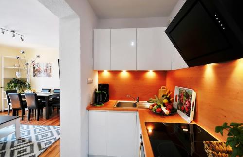 Kuchnia lub aneks kuchenny w obiekcie Plaża Apartament