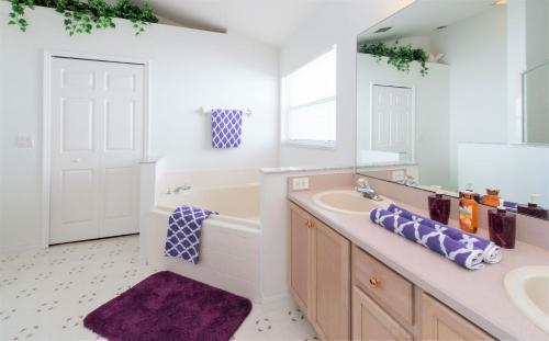 Making Dreams 4BR Family Villa with Pool and Game Room Near Disney Parks photo 65