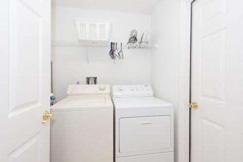 Making Dreams 4BR Family Villa with Pool and Game Room Near Disney Parks photo 82