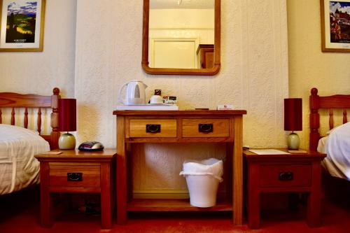 A bathroom at Bewdley Hill House 