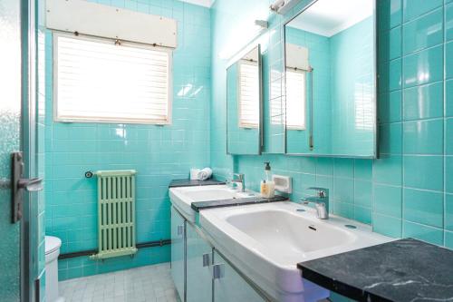 Phòng tắm tại Pool House Barcelona