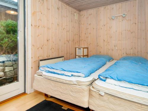 Postel nebo postele na pokoji v ubytování Holiday home Børkop XLIX