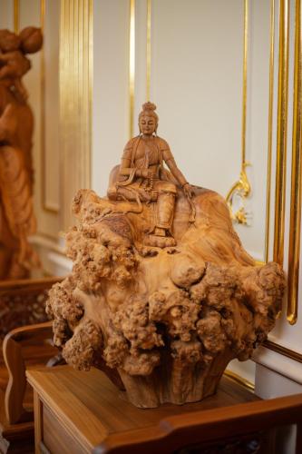 Gambar di galeri bagi Cẩm Bình Hotel di Quang Ninh