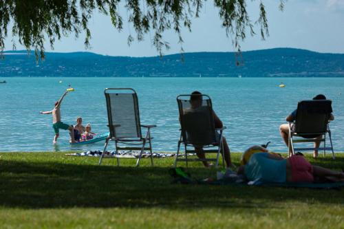 Gallery image of Aranypart Camping & Apartments in Siófok