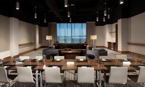 Χώρος καθιστικού στο Hyatt Regency Frisco-Dallas
