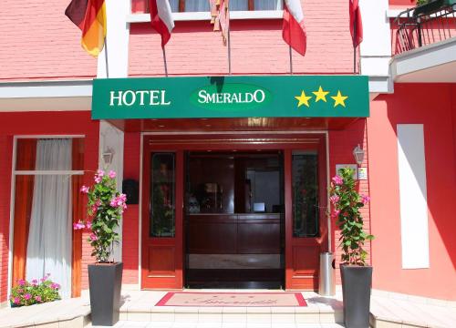Facciata o entrata di Hotel Smeraldo