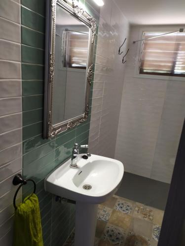 A bathroom at Dafne's Beach