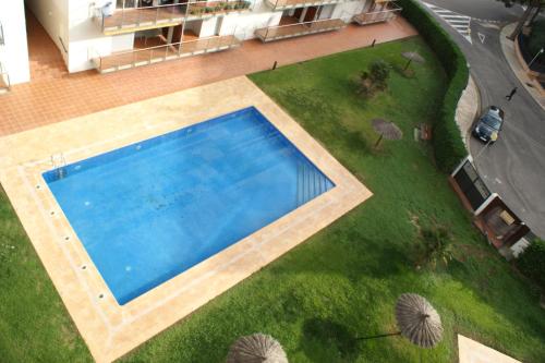 Fotografia z galérie ubytovania Apartamento en Roses con parking y piscina (5-7) v destinácii Roses