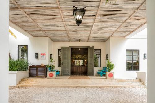 Itz'ana Resort & Residences – Photos 5