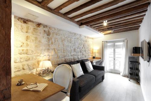 Habitat Parisien - 1BR-1BA - Duplex Louvre Museum