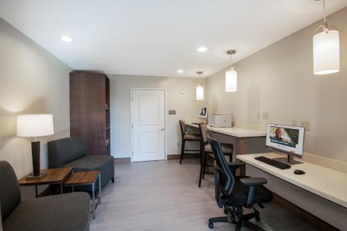 Μια τηλεόραση ή/και κέντρο ψυχαγωγίας στο Staybridge Suites - Scottsdale - Talking Stick by IHG
