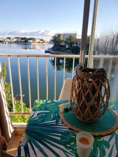 Studio cosy à Saint-Cyprien, vue mer, 22 m²