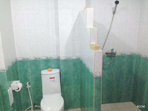 Bilik mandi di PTK Residence