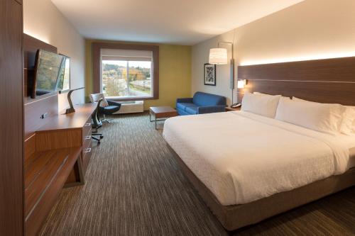 Photo de la galerie de l'établissement Holiday Inn Express & Suites - Seattle South - Tukwila, an IHG Hotel, à Tukwila