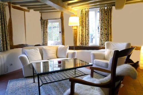 Foto dalla galleria di LA MADELON à Lyons la Forêt a Lyons-la-Forêt