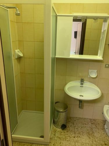 Ванная комната в Hotel San Pellegrino