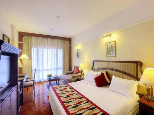 Postel nebo postele na pokoji v ubytování Radisson Hotel Kathmandu