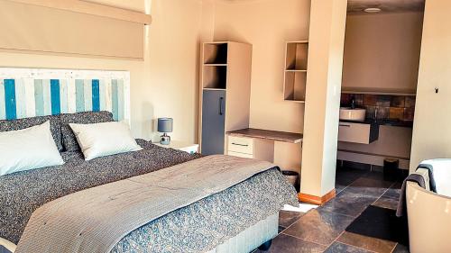 Gallery image of Lodge @ Bankenkloof Private Game Reserve in Tierpoort