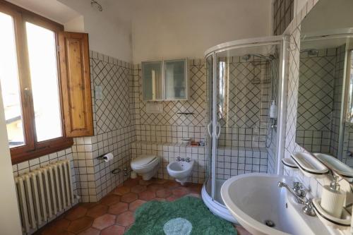 Imagen de la galería de B&B "La Pieve" - Locanda per Viandanti, en San Piero a Sieve