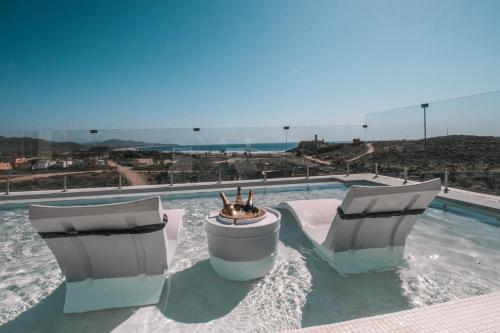 Πισίνα στο ή κοντά στο Cerritos Surf Residences