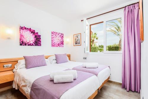 Ένα ή περισσότερα κρεβάτια σε δωμάτιο στο Villa MARTINA