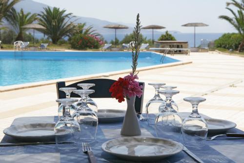 Gallery image of Andros Holiday Hotel in Gavrion