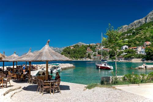 Gallery image of Apartmani Irena&Miro Brela in Brela