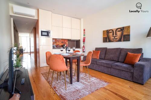 Locally Yours São Bento Apartments