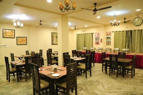 En restaurant eller et spisested på Hotel Sagarmatha