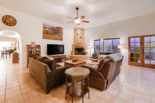 Private Desert Retreat – Photos 4