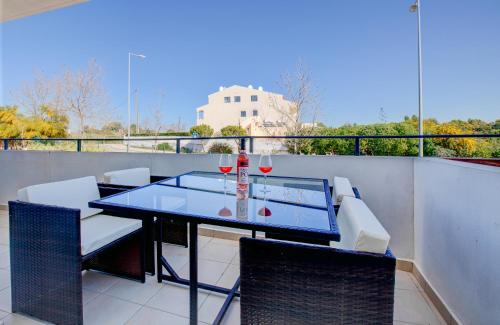 One Bedroom Apartment in Albur Village 1I