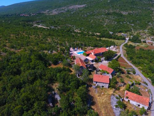 Gallery image of Holiday home Lana in Imotski