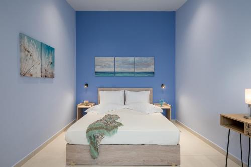 Foto da galeria de M City Apartments 100m from the beach em Chania Town