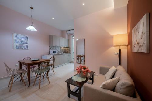 M City Apartments 100m from the beach