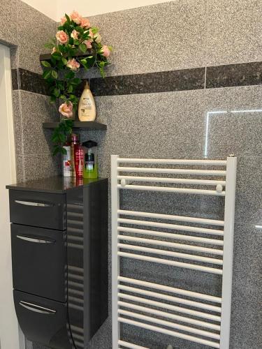 New cozy Apartment, Top location, 12 min to center