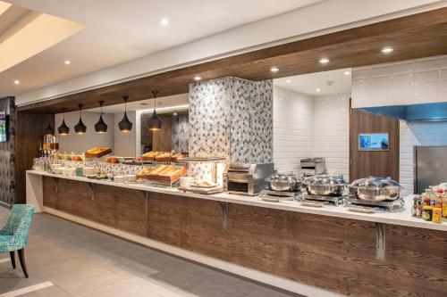 Еда / где поесть недалеко от отеля