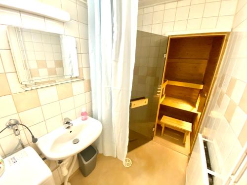 DP Apartments Vaasaにあるバスルーム
