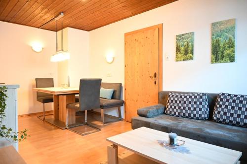Posedenie v ubytovaní Haus Marion