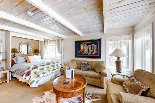 Gallery image of 1001 Atelier Studios in Sun Valley