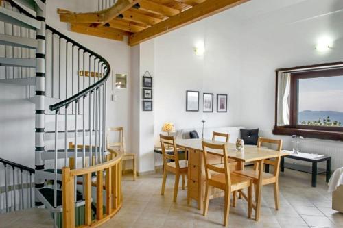 Gallery image of Katevi Luxury Seafront Villa in Ierissos