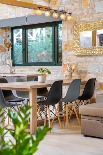Gallery image of Kastro Stone House in Skala Potamias