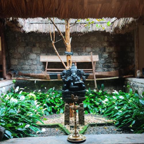 Amritara Shalimar Spice Garden Resort & Spaにある庭
