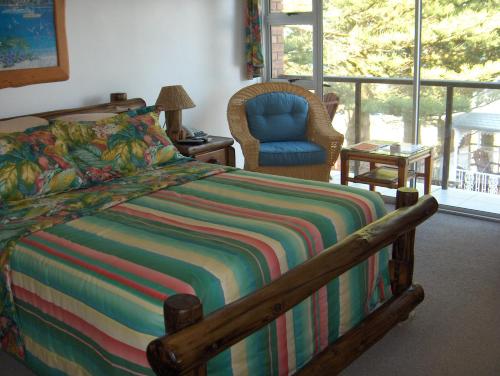 Lova arba lovos apgyvendinimo įstaigoje Sea Otters Lodge