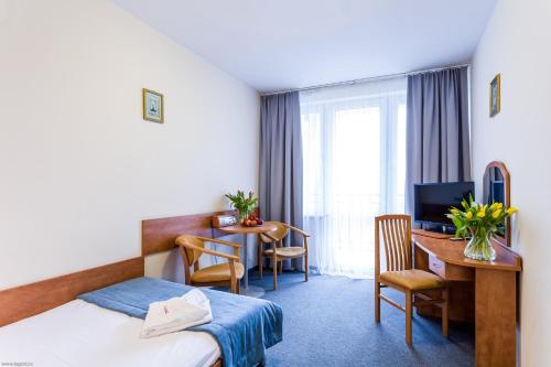 Μια τηλεόραση ή/και κέντρο ψυχαγωγίας στο Albatros Medical SPA