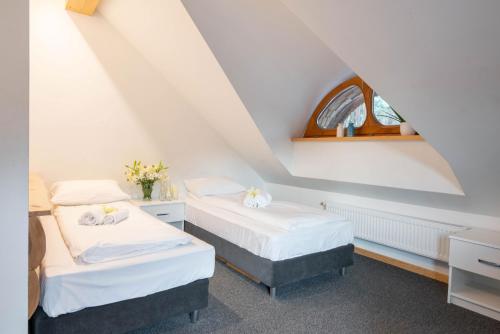 Billede fra billedgalleriet på NOCLEGI DREWNIANA CHAŁUPA i Kobyla Góra